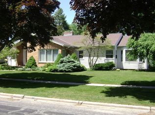 1111 Center St, Kewaunee, WI 54216