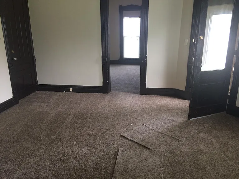 229 James St — Photo 21