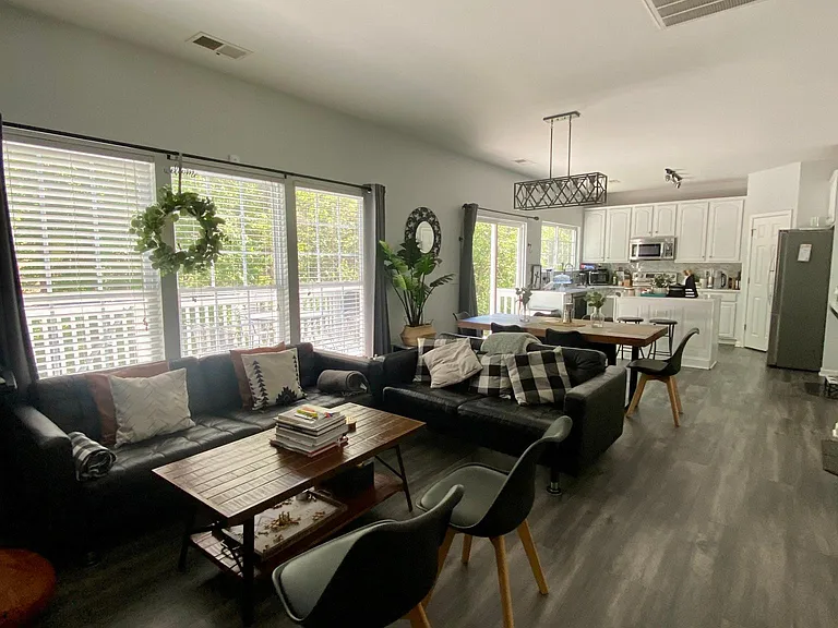 5028 Newport Landing Way — Photo 16