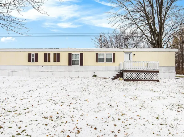 7111 E Deckerville Rd, Deford, MI 48729