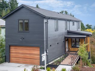 3718 SW Hillside Dr, Portland, OR 97221