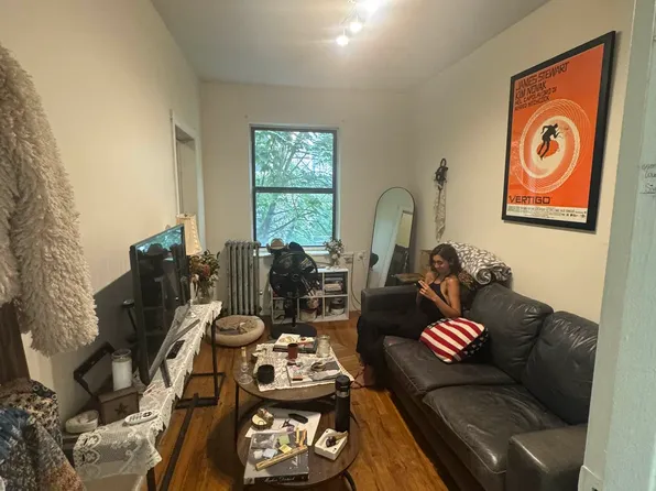 536 East 5th Street image 1 of 20