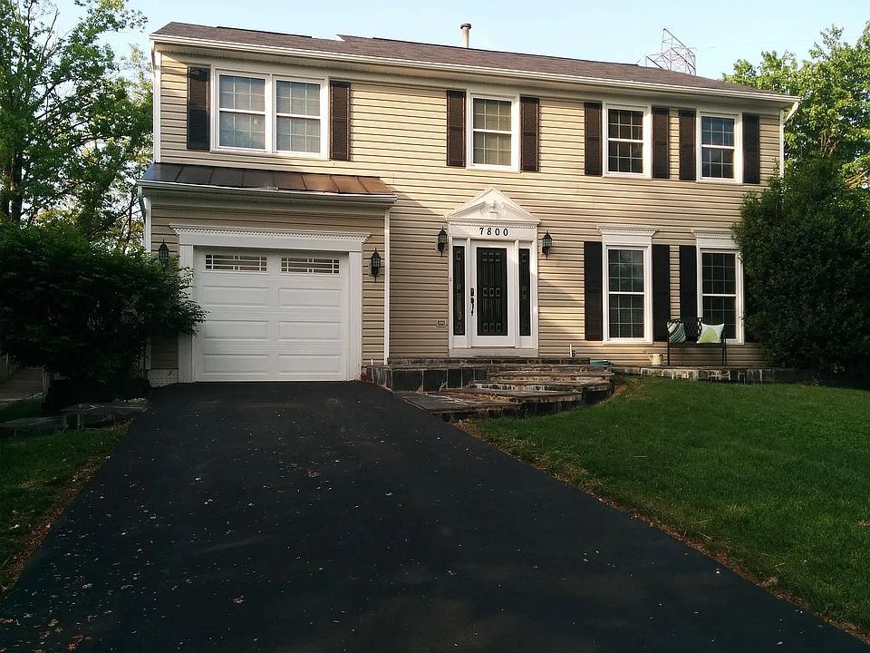 1st image of 7800 Morning Glen Ln