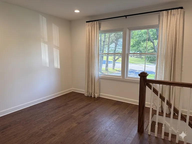 129 Pinecrest Dr — Photo 13