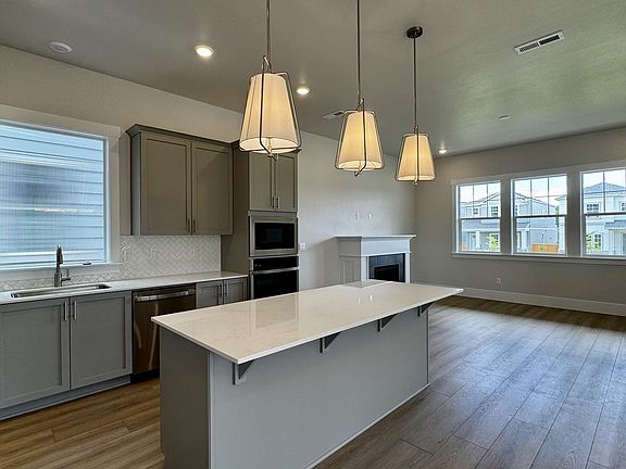 5th image of 16908 SW Pomelo Dr