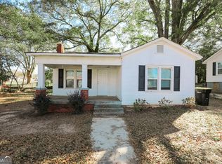 5 Ellis St, Newnan, GA 30263