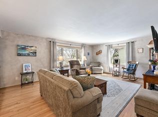 1207 Birch Dr, Waukesha, WI