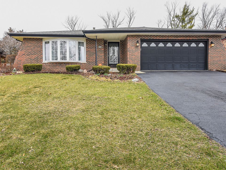 1st image of 13712 W Dublin Dr