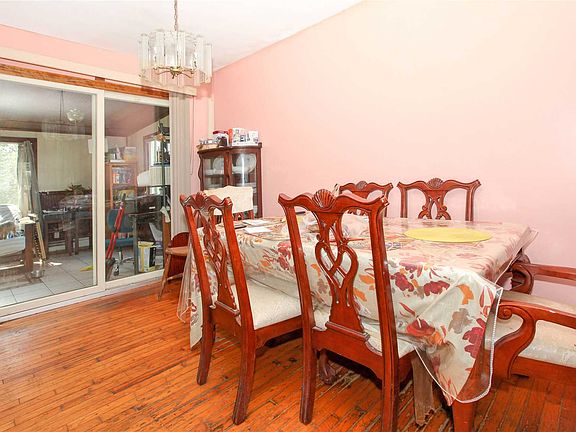 5th image of 78 Peterson St