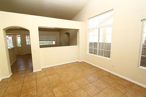 2nd image of 17855 Dianthus Ave