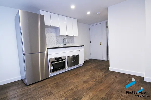 Rented by FirstService Realty (legacy) | media 17