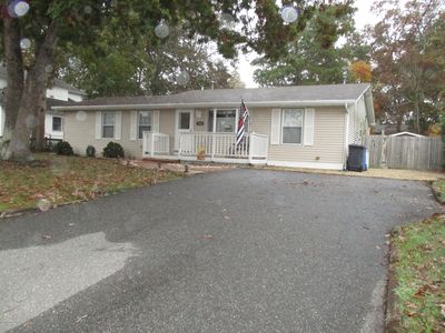 1124 Fathom Ave, Manahawkin, NJ, 08050