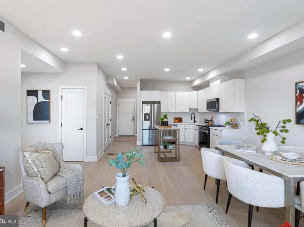 1516 E Capitol St NE #A, Washington, DC 20003