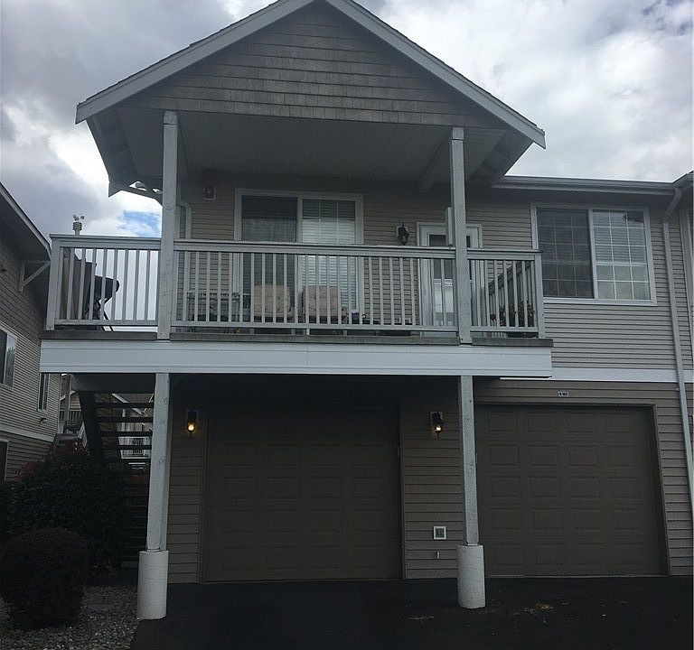 1st image of 1002 9th Ave SE APT G204
