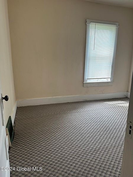 5th image of 69 Yale Street