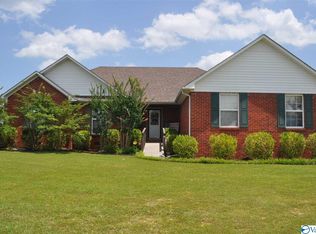 19186 Alexa Ln, Athens, AL 35613