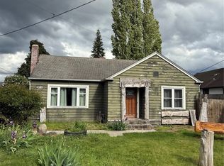 1030 Beach Ave, Marysville, WA