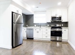 33 Merriam St #2T, Somerville, MA 02143