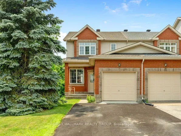 113 Carwood Cir, Ottawa, ON K1K 4V5
