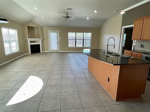 5th image of 12623 Ravensway Center Dr Unit 112