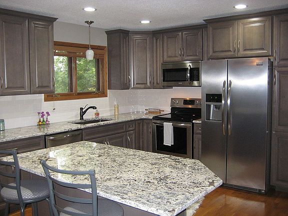 Anchor grey maple cabinets