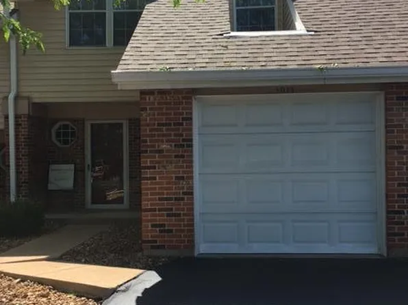 1011 Pocono Trl, Ballwin, MO 63021