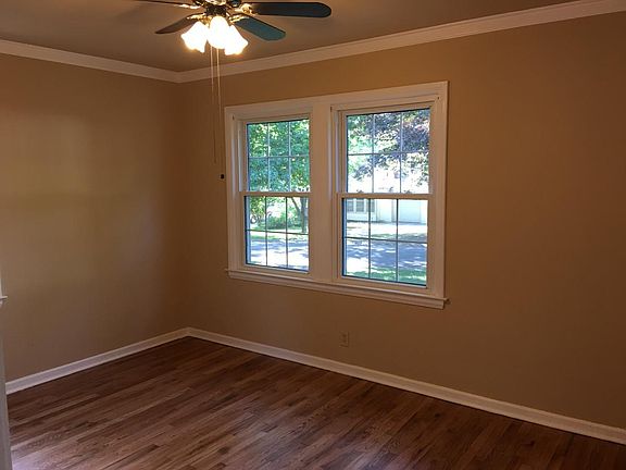 5th image of 1501 W 27th Ter S
