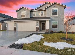 11716 W Teratai St, Star, ID 83669