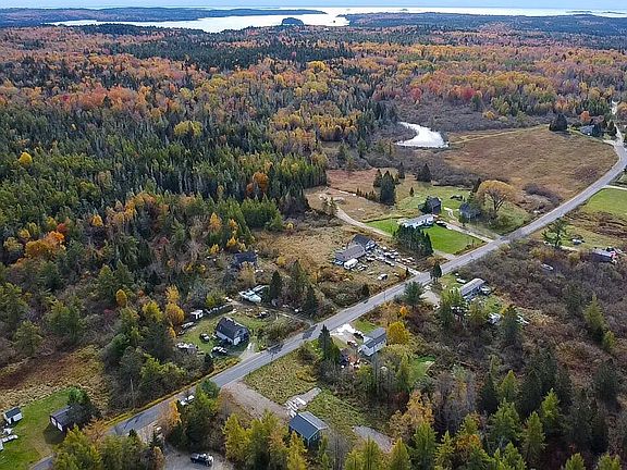 3rd image of 63 Duck Cove Road