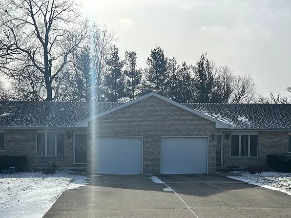 603 E Newton St, Heyworth, IL 61745