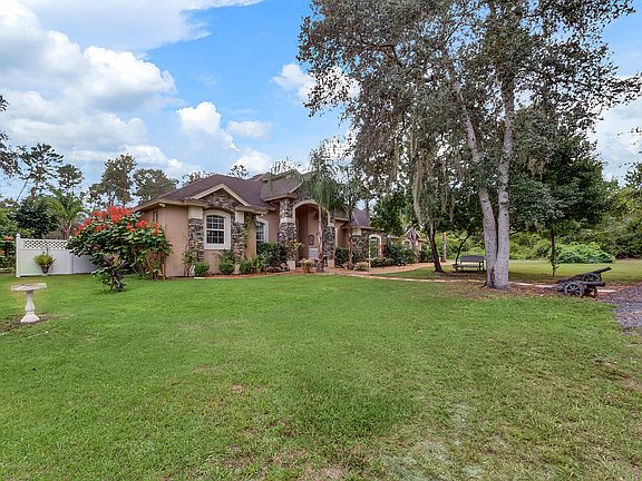 3rd image of 5835 Michelle Ln