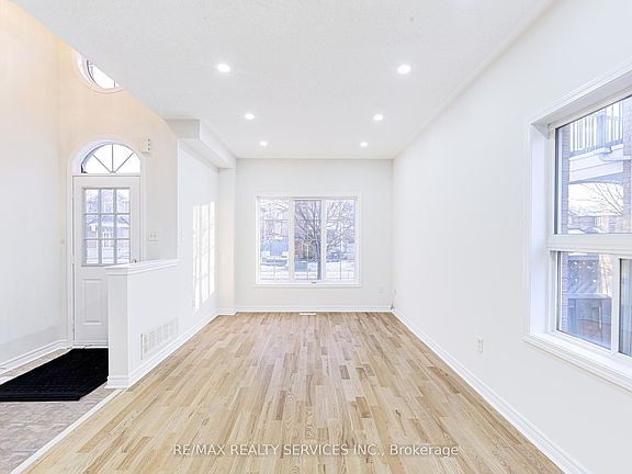 5th image of 6 Beachsurf Rd