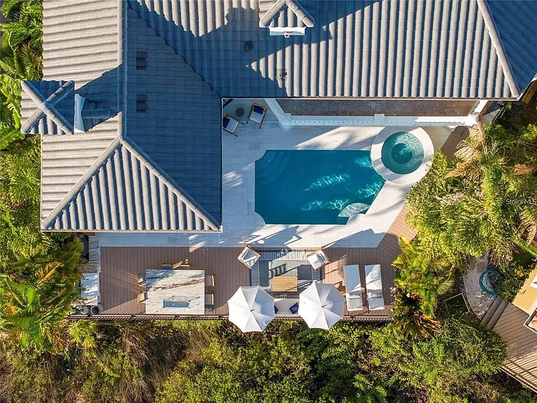 4133 Causeway Vista Dr — Photo 49