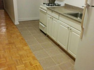 2224 S Broad St #3, Philadelphia, PA 19145