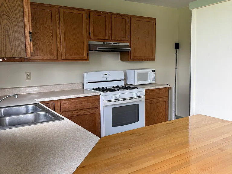 2463 N Littleton Rd #1 — Photo 11