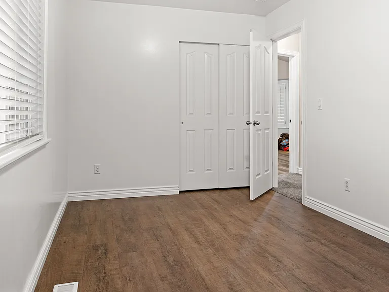 Upstairs bedroom #1