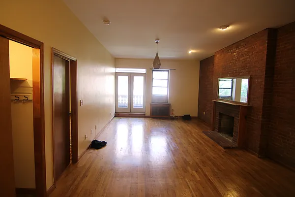 Rented by Guidance Realty Corp. | media 11