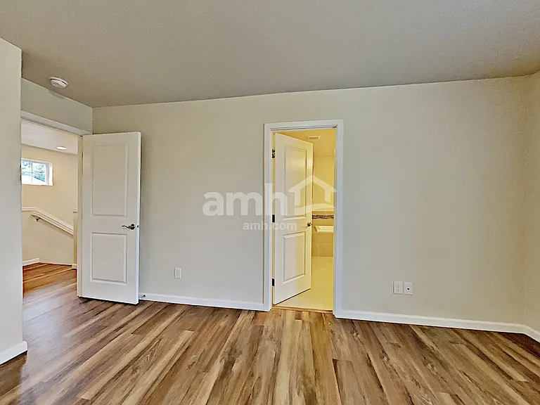 13713 67th Ave E — Photo 13