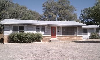 1st image of 416 East Ln