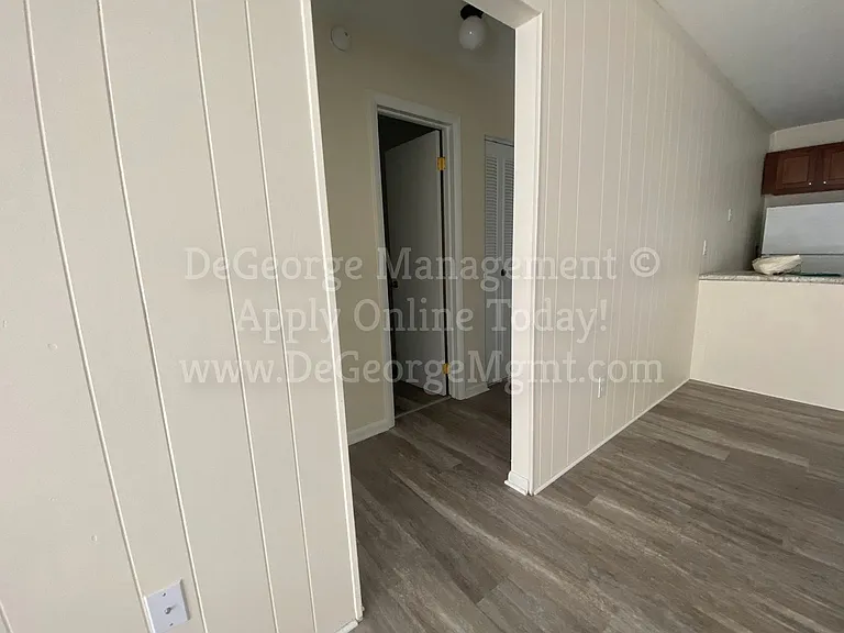 Parkview Apartments — Photo 33