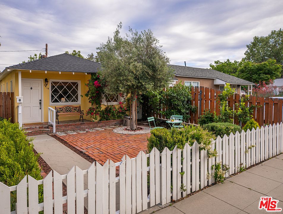1st image of 1414 W Chandler Blvd
