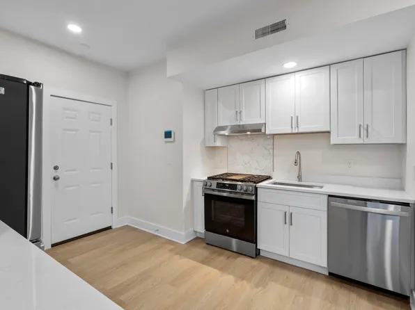1546 Chapel St, New Haven, CT