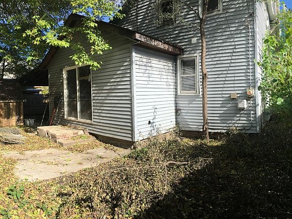 4th image of 1715 S 7th St