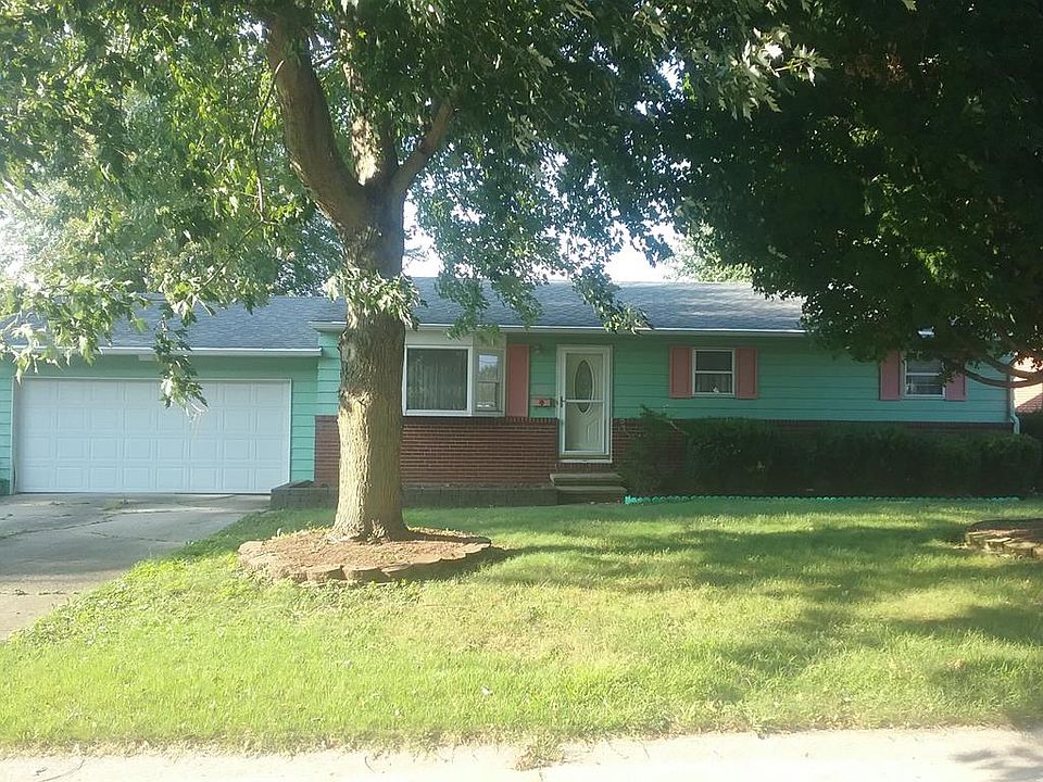 1st image of 830 Woodale Dr