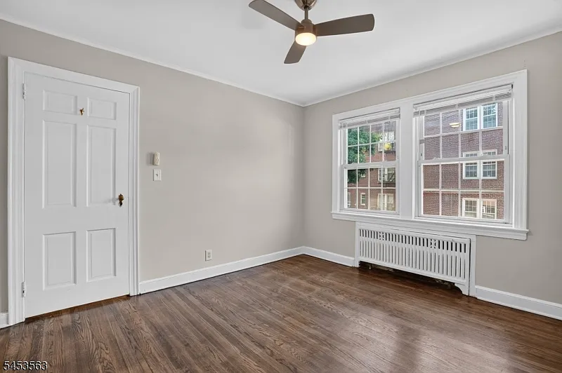 1 bed, 1.0 bath, $2,150 — Photo 4