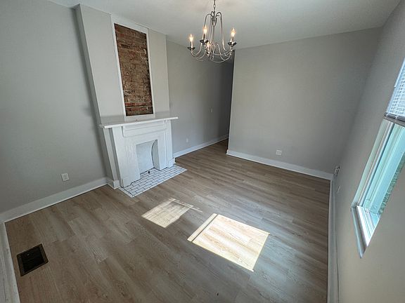 2nd image of 1573 E Rich St