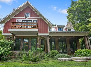 15125 Lakeshore Rd, Lakeside, MI 49116