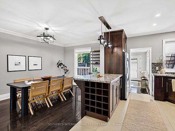 5th image of 33 Beatrice St