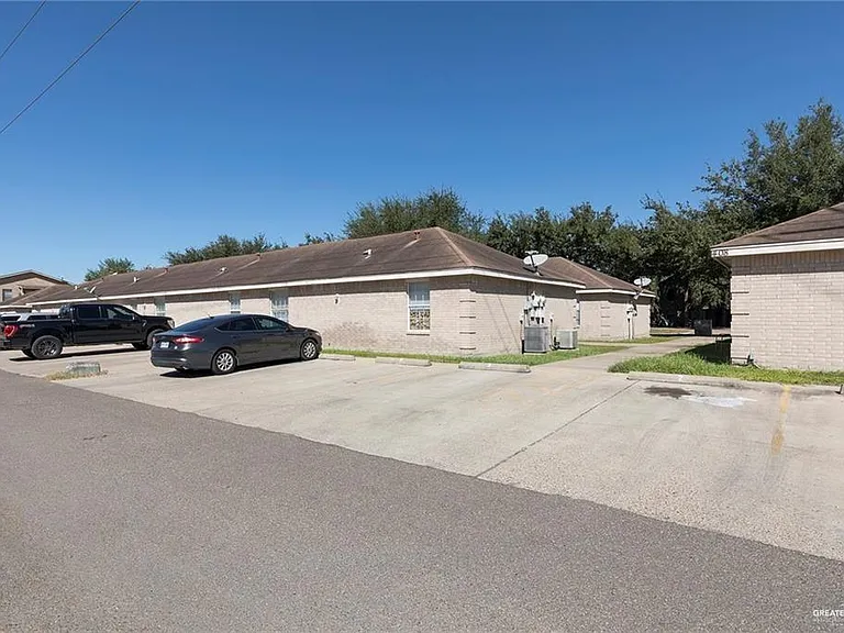 408 E Ulex Ave — Photo 12