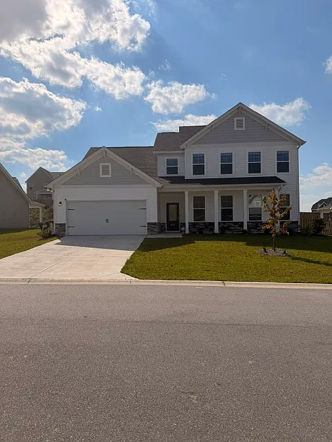 5 bed, 3300 sqft, $3,400 — Photo 2